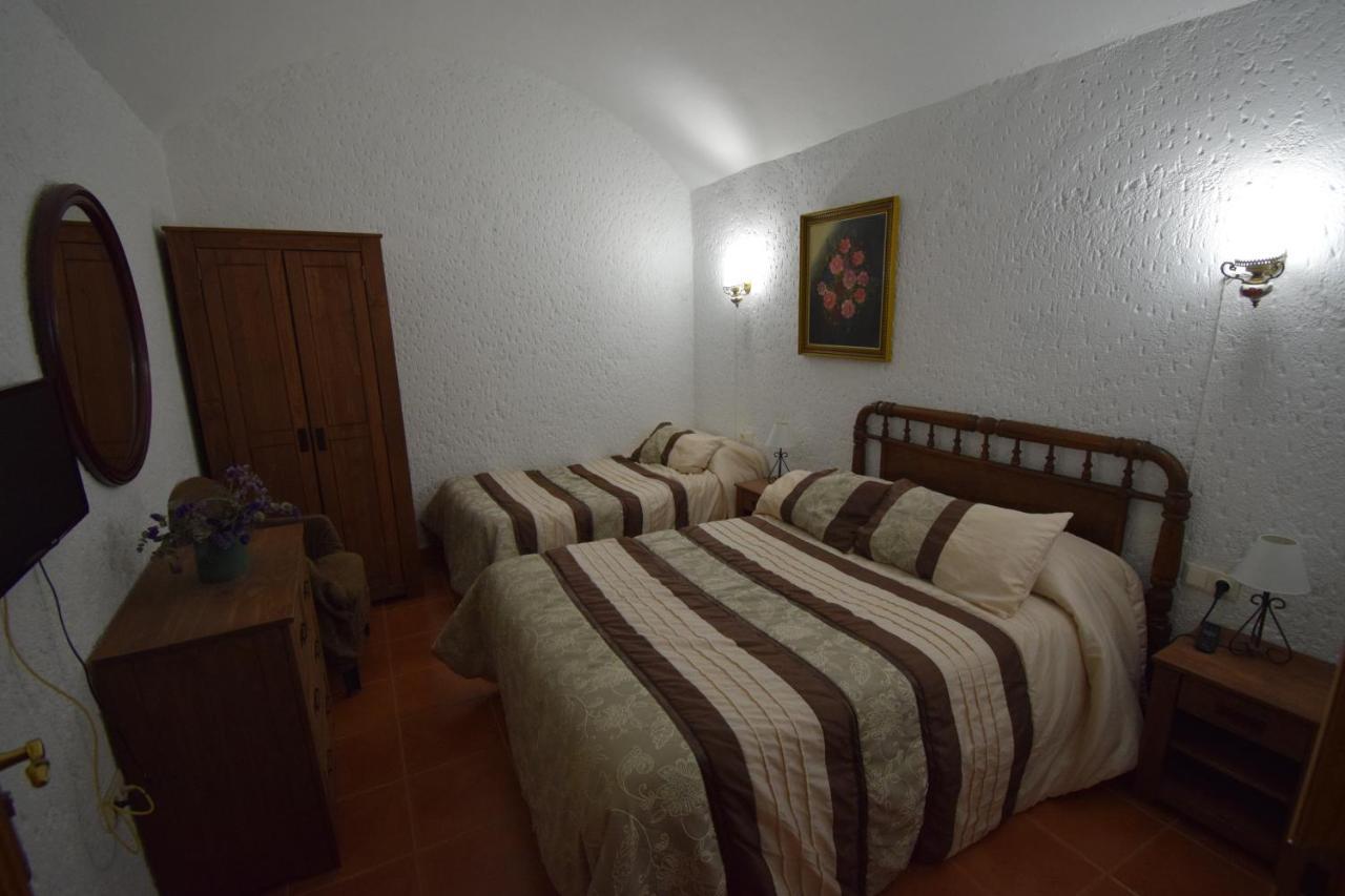 Apartamentos Horno Y Casa De Dulce Purullena Exterior foto