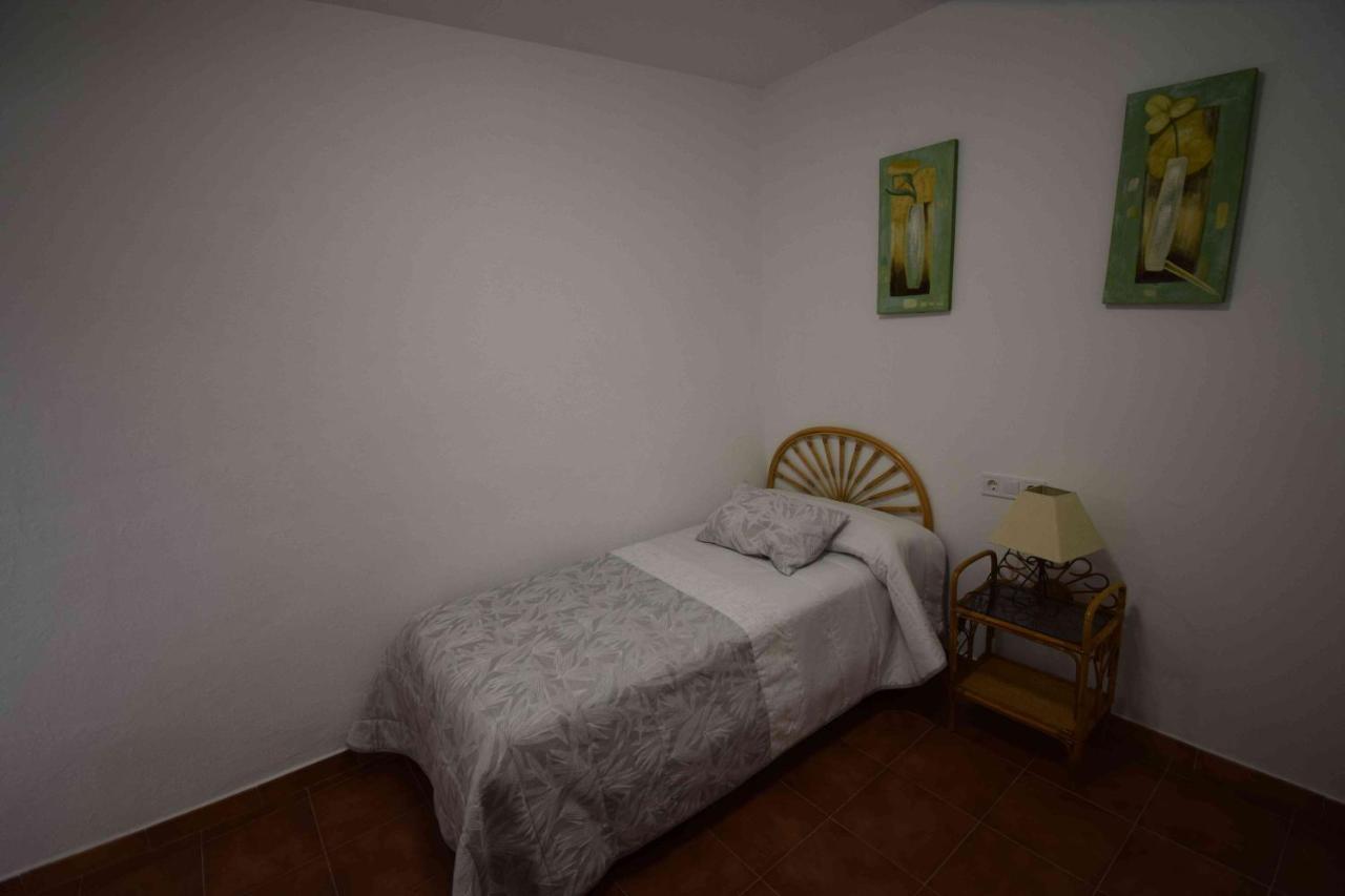 Apartamentos Horno Y Casa De Dulce Purullena Exterior foto